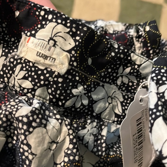 - Warm floral print maxi. Marked 1 which I think is one size. Measures as small - Picture 10 of 10